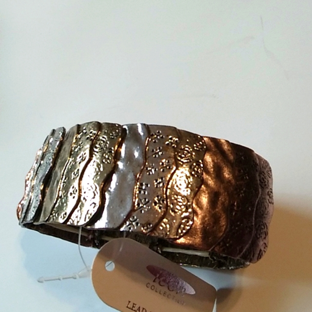 Nwt Tri Colored Metal Bracelet - Picture 3 of 8